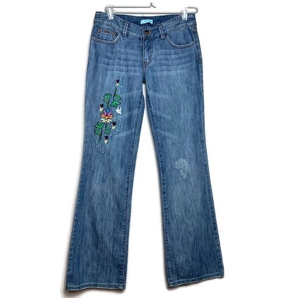 Billabong Boho Embroidered Low Rise Jeans Flare Leg Cotton Med Wash Sz S - Picture 3 of 16